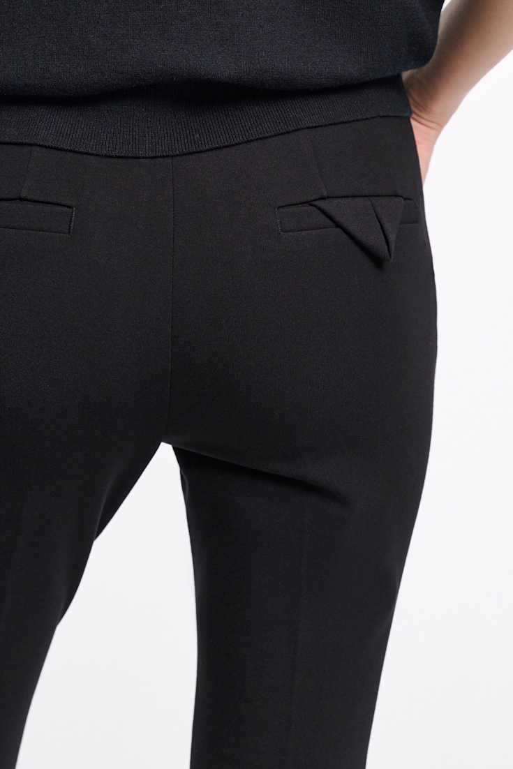 Dorothee Schumacher Punto Milano cropped flares pure black