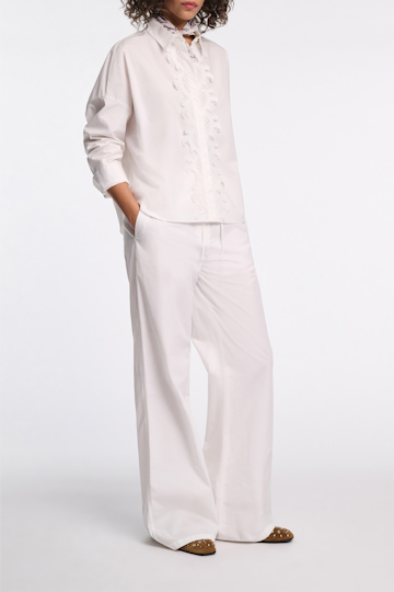 Dorothee Schumacher Bluse mit Spitzendetail aus Baumwoll-Popeline pure white