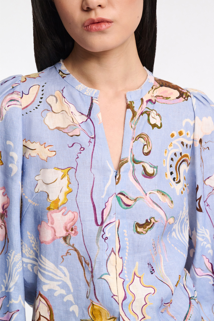 Dorothee Schumacher Bluse aus Leinen mit Signature-Print wicked flower blue