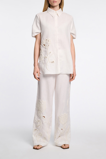 Dorothee Schumacher Bluse aus besticktem Leinen camellia white