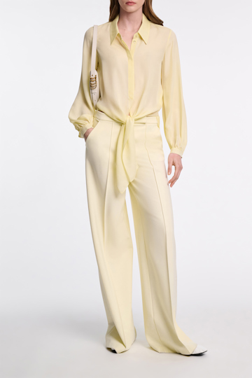 Dorothee Schumacher Bindebluse aus Seiden-Double-Georgette light lemon