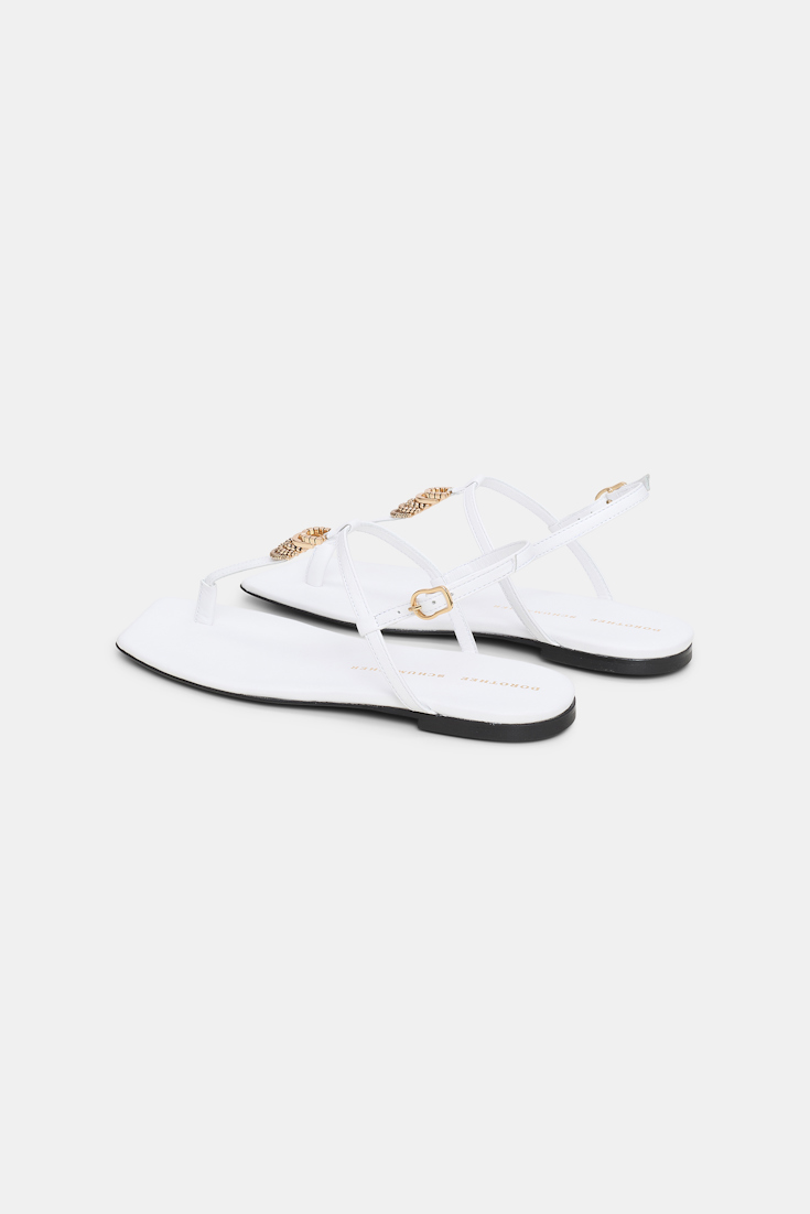 Dorothee Schumacher Flache Sandalen mit T-Strap pure white