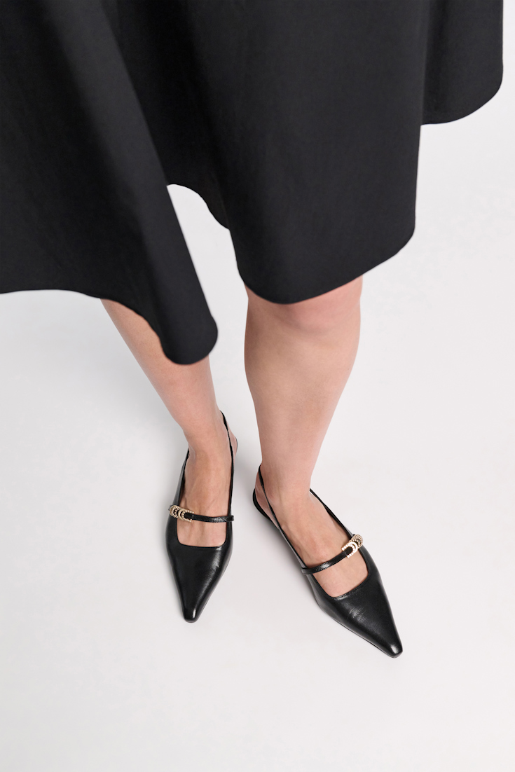 Dorothee Schumacher Slingbacks mit Micro Absatz pure black