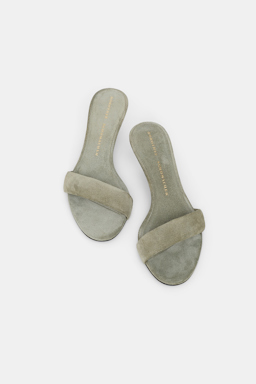 Dorothee Schumacher Offene Kitten-Heels soft green