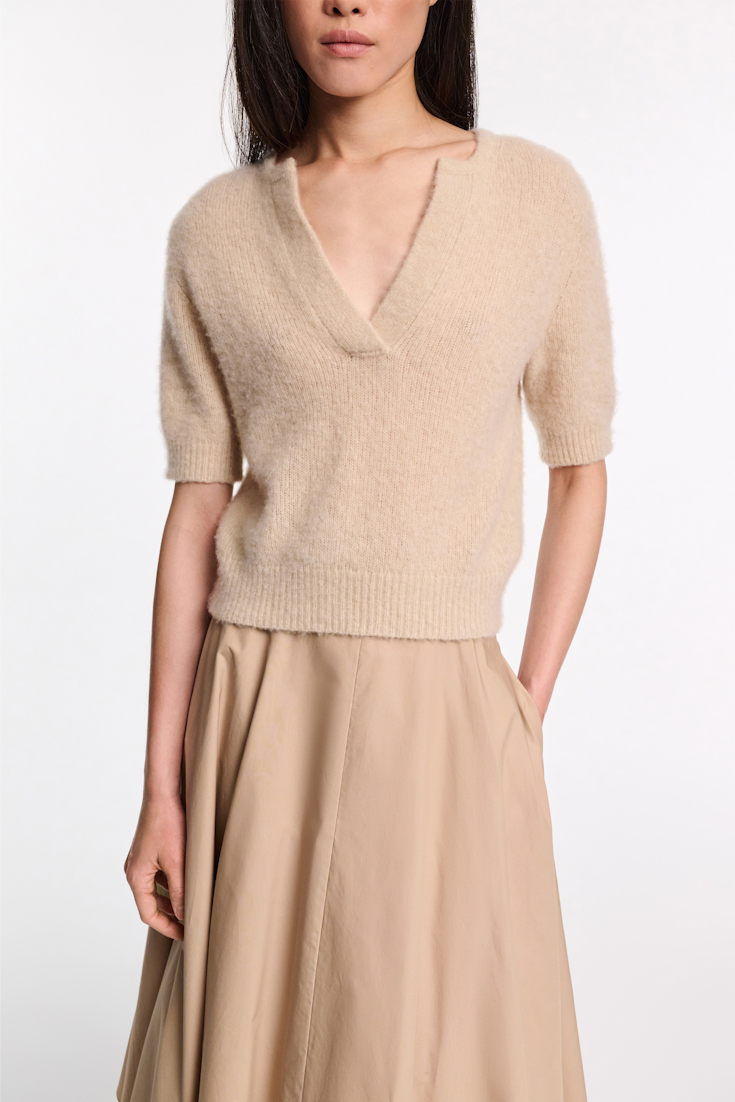 Dorothee Schumacher Extra soft cashmere crop sleeve sweater baby camel