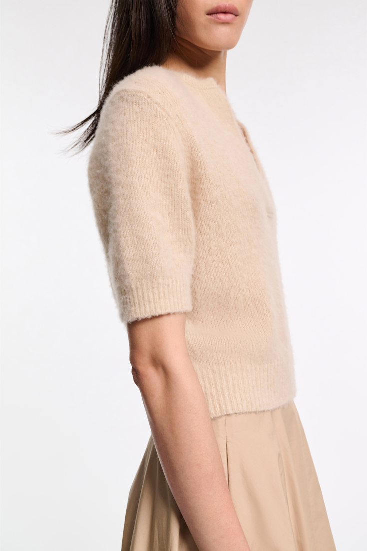 Dorothee Schumacher Extra soft cashmere crop sleeve sweater baby camel