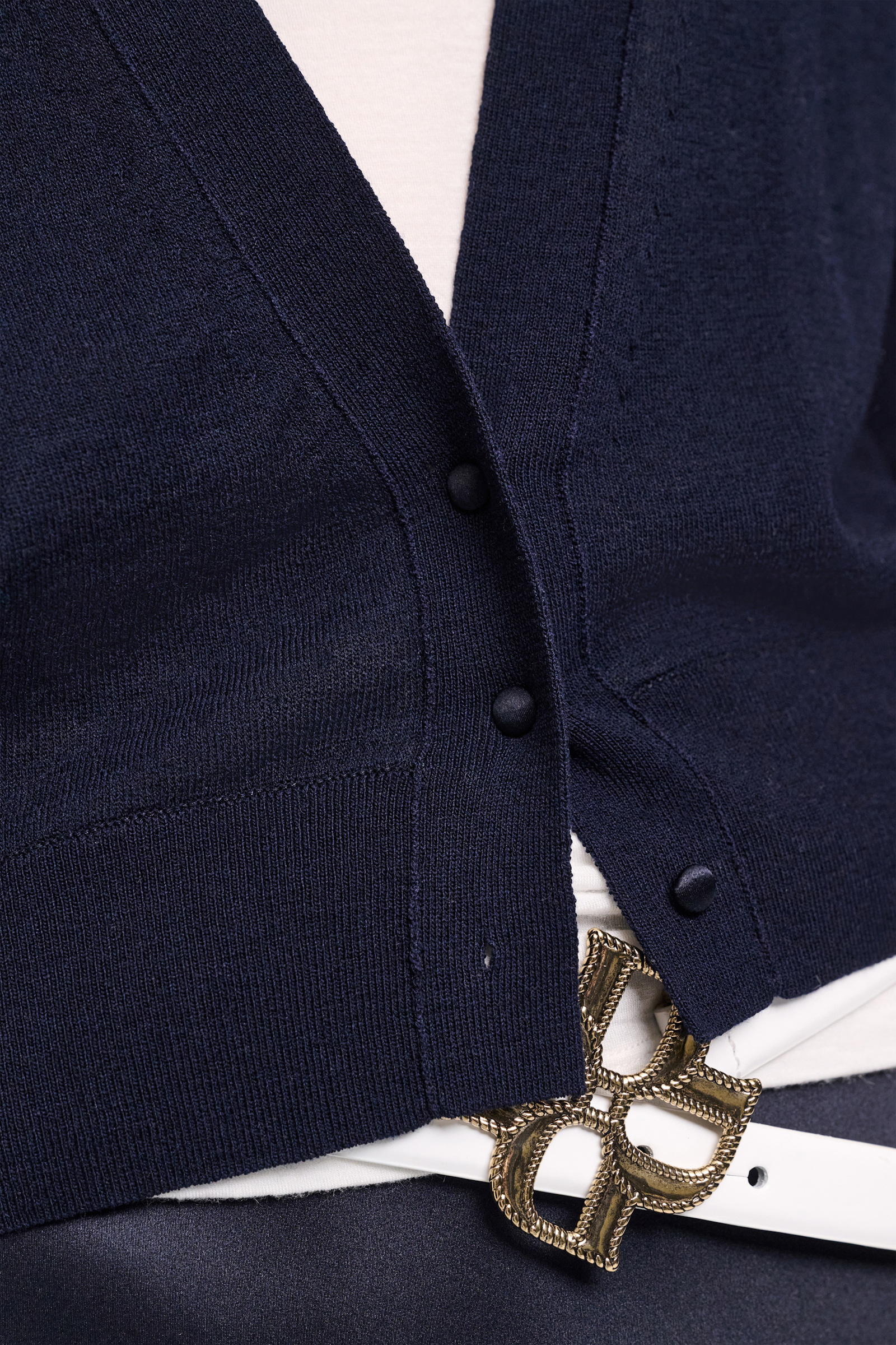 Dorothee Schumacher Cardigan with deep V-neckline dark navy