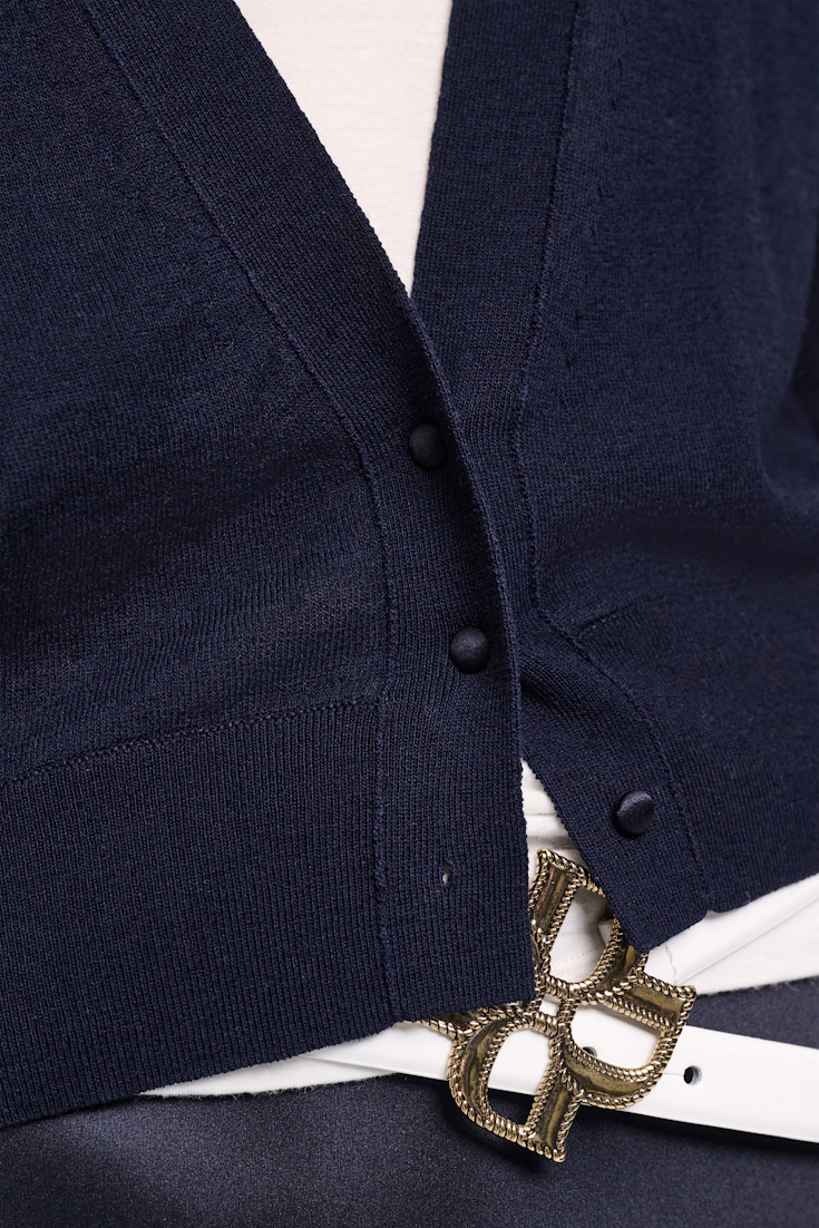 Dorothee Schumacher Cardigan with deep V-neckline dark navy