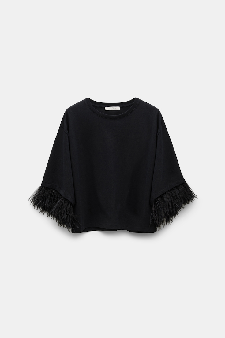 Dorothee Schumacher Boxy T-shirt with ostrich feather cuffs pure black