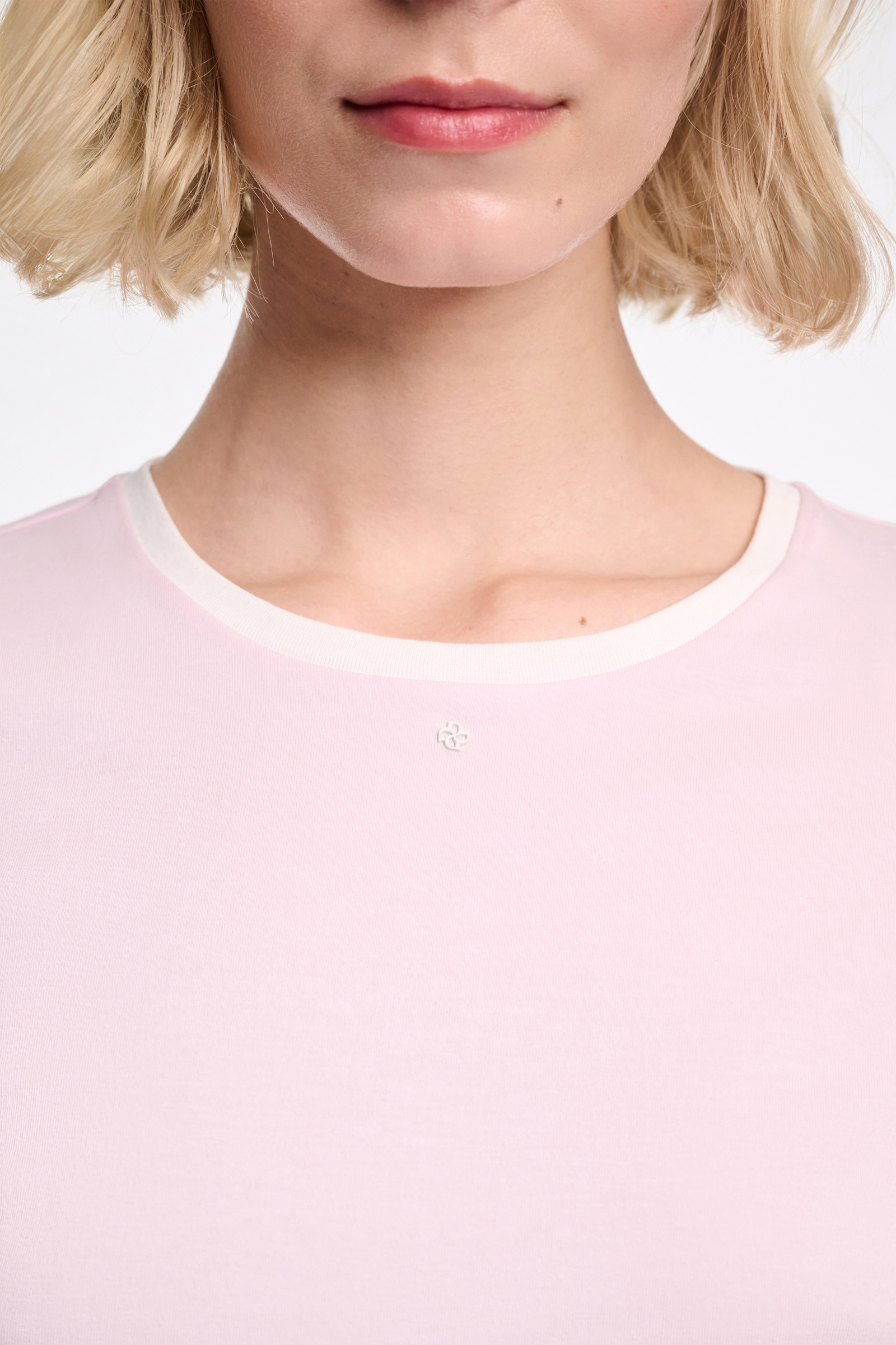 Dorothee Schumacher T-shirt with D-rose embellishment shadow candy