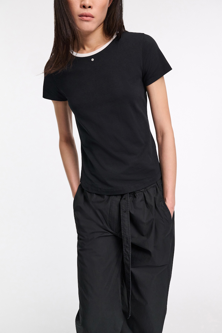 Dorothee Schumacher T-shirt with D-rose embellishment pure black