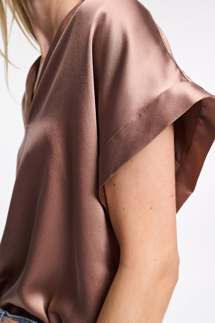 Dorothee Schumacher Silk charmeuse boxy blouse burnt tan