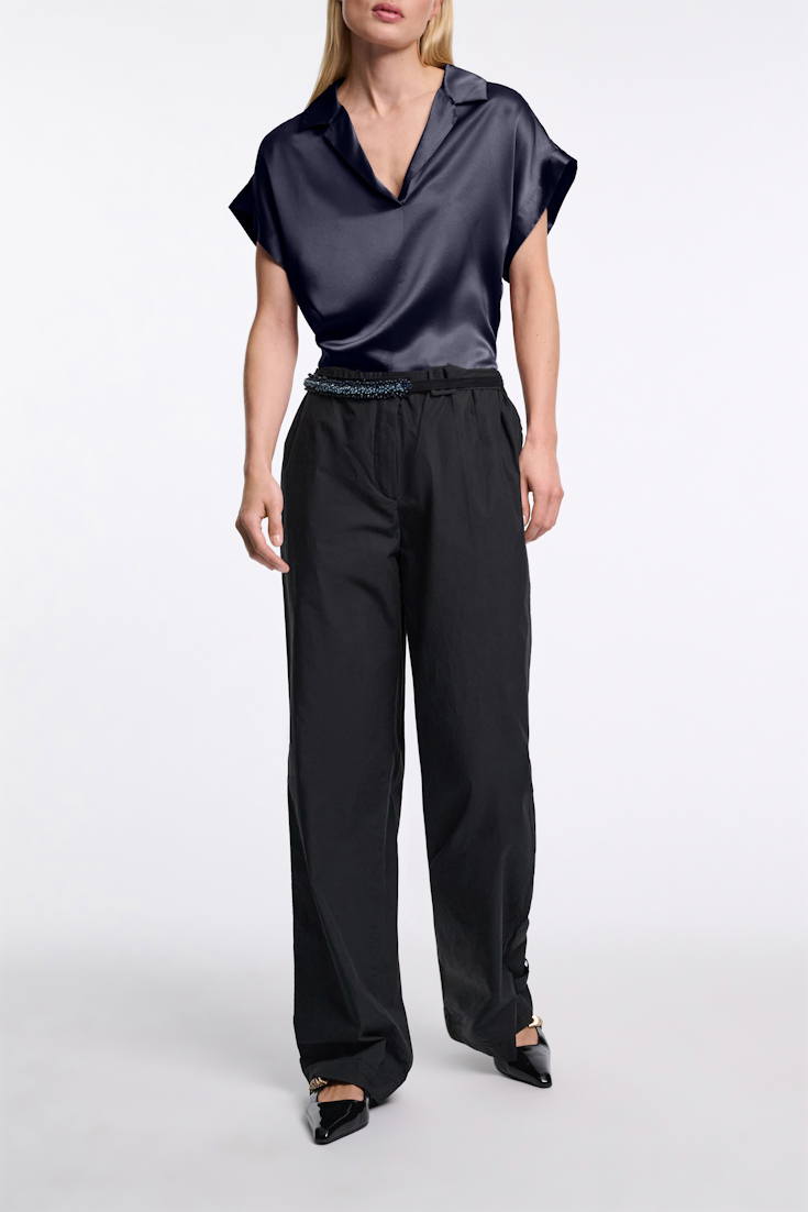 Dorothee Schumacher Silk charmeuse boxy blouse dark navy