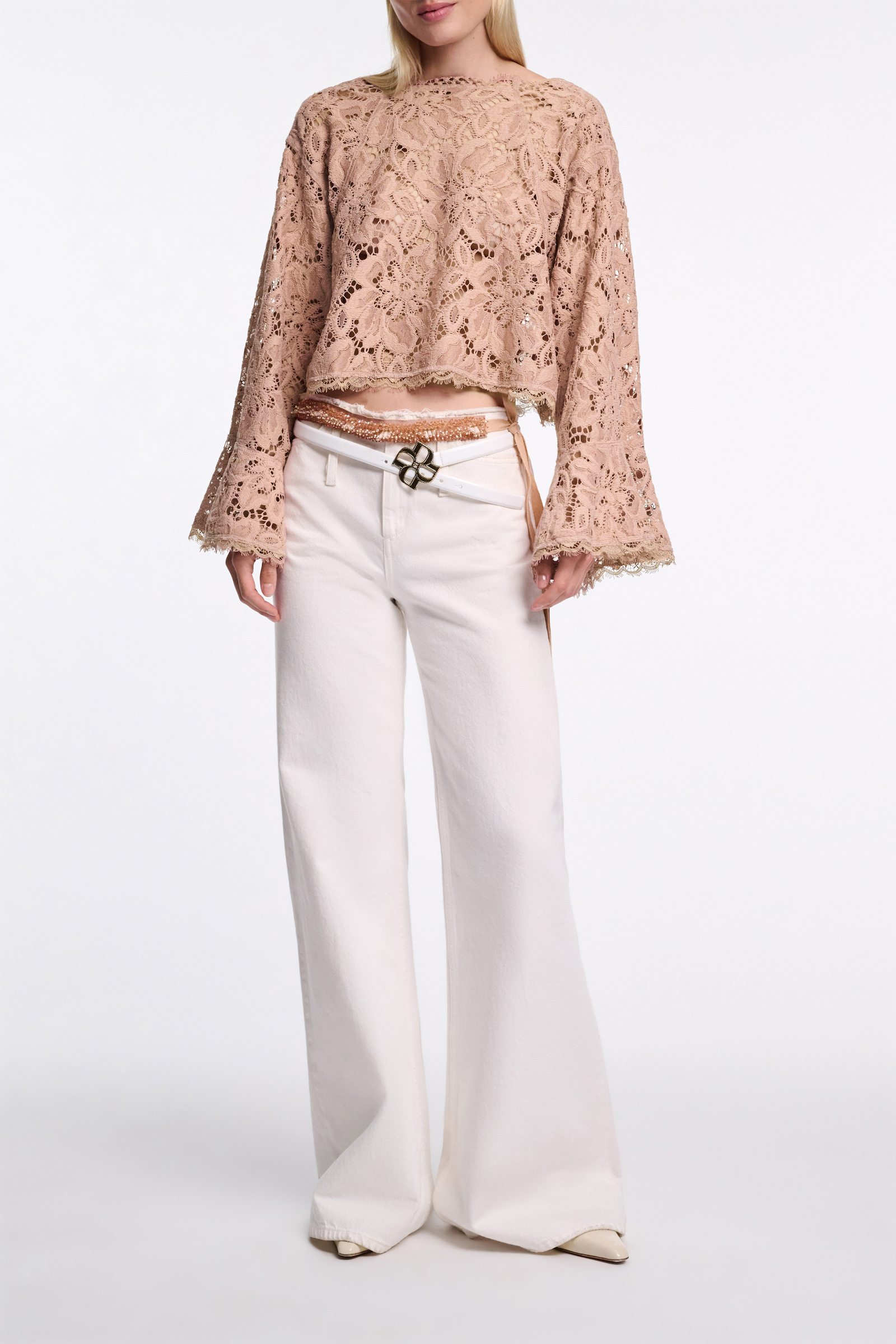 Dorothee Schumacher Verkürzte Bluse aus Spitze burnt tan