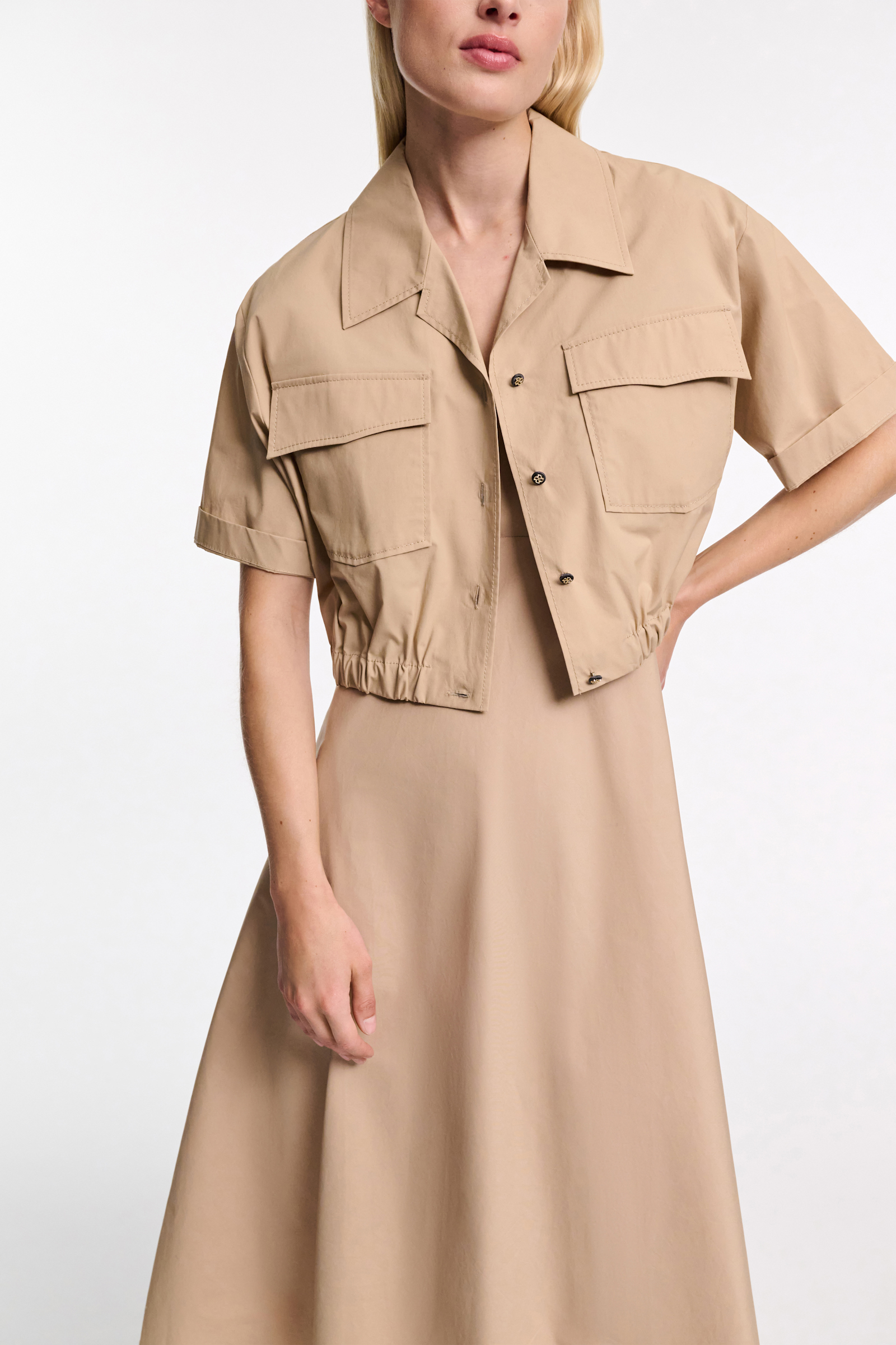 Dorothee Schumacher Cropped, short sleeve blouse in cotton poplin trench