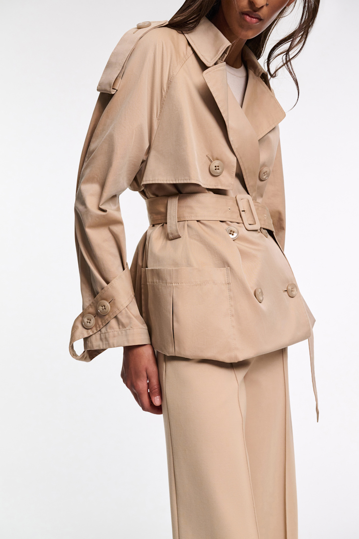 Dorothee Schumacher Trench coat with adjustable hemline trench