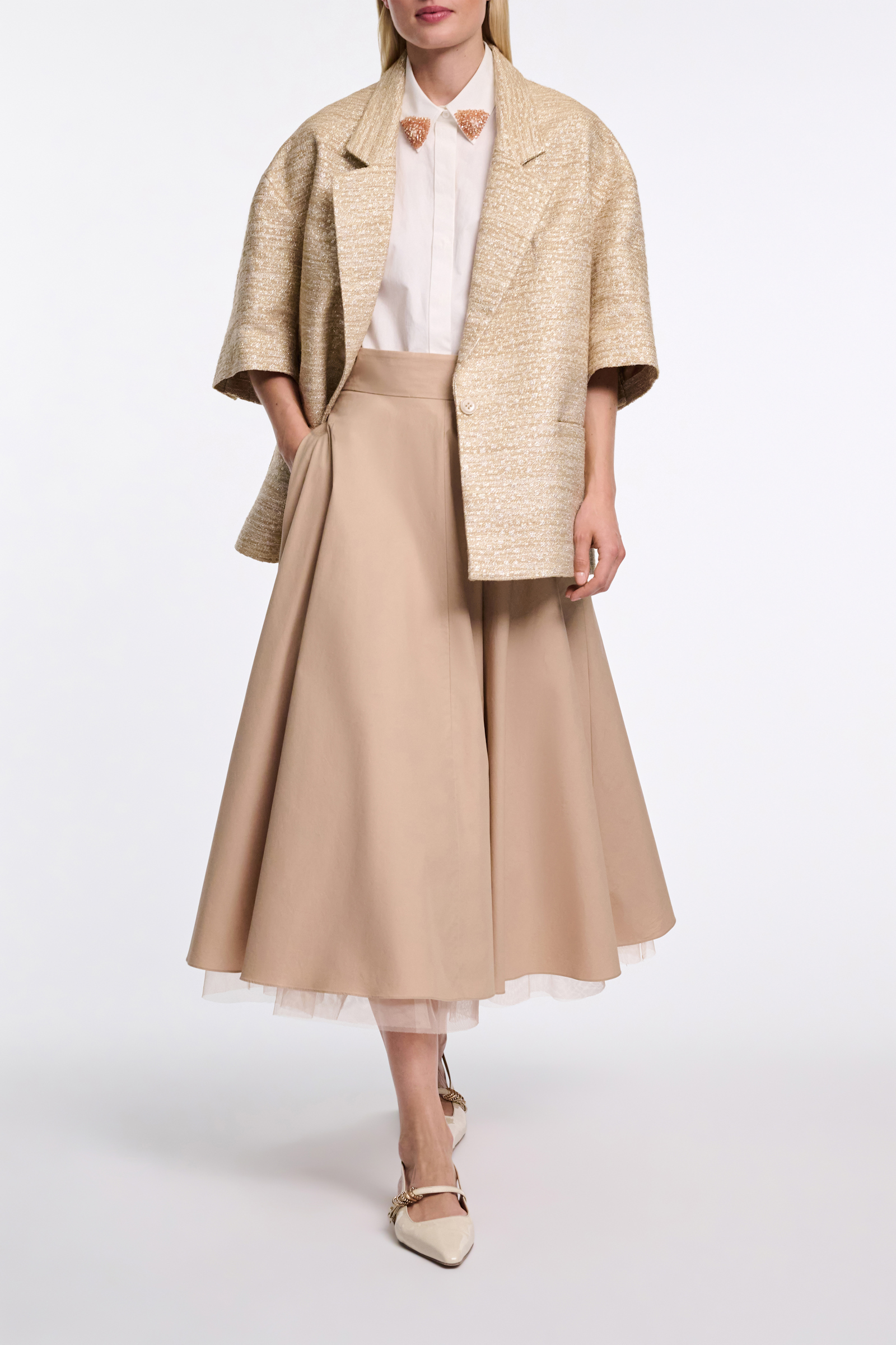 Dorothee Schumacher Stretch cotton poplin shirt with embroidered collar pure white beige pads