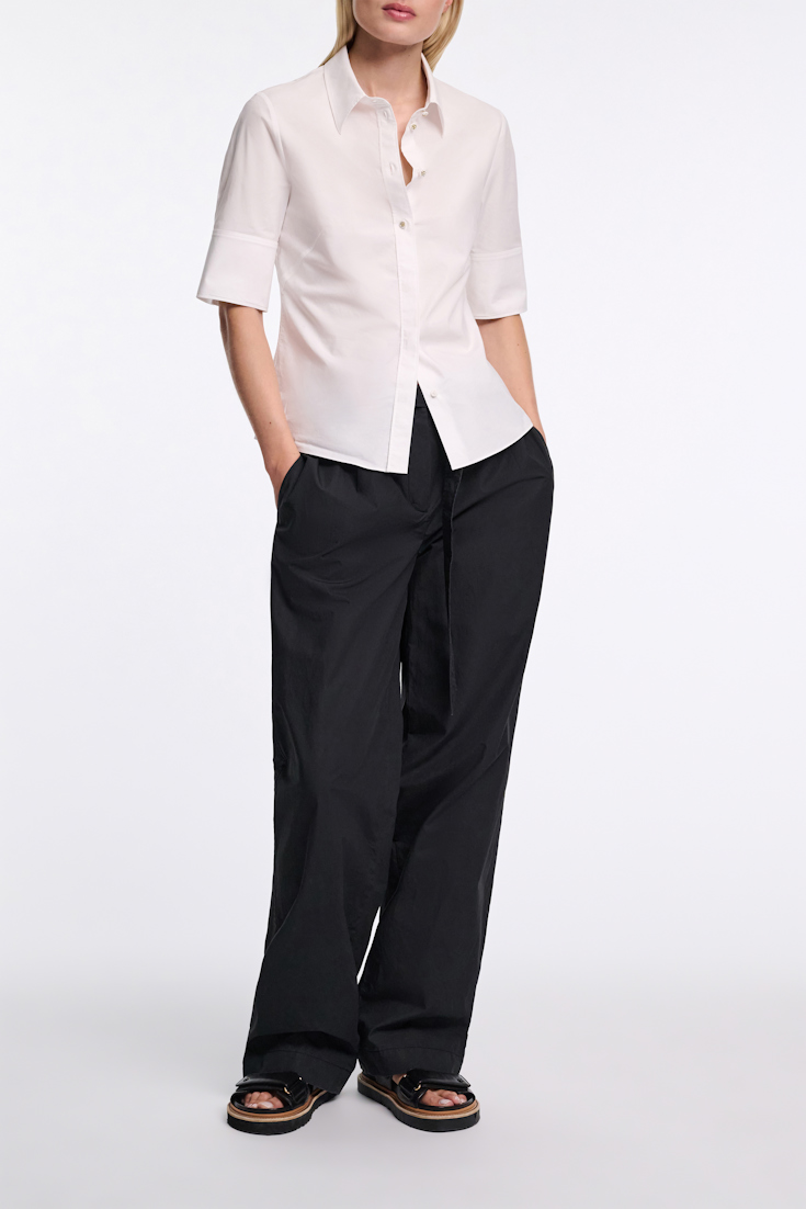 Dorothee Schumacher Half-sleeve blouse in cotton poplin pure white
