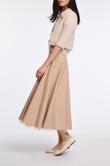 Dorothee Schumacher Ballerinas mit Riemchen und Signature D-Rings ivory