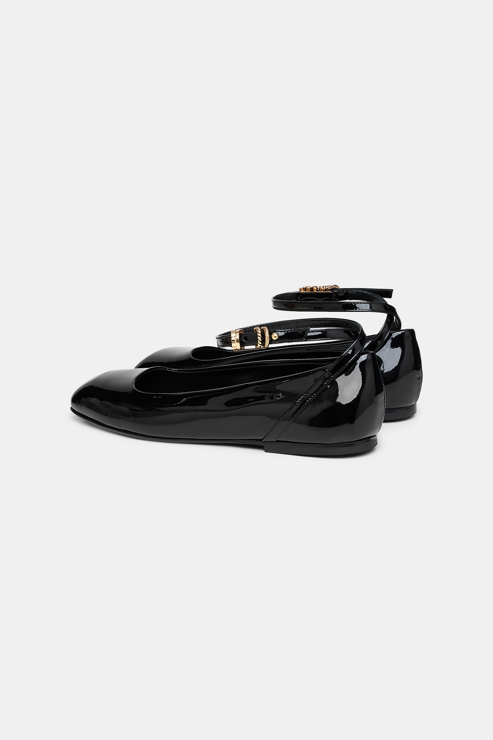 Dorothee Schumacher Patent leather ballerinas with ankle strap pure black