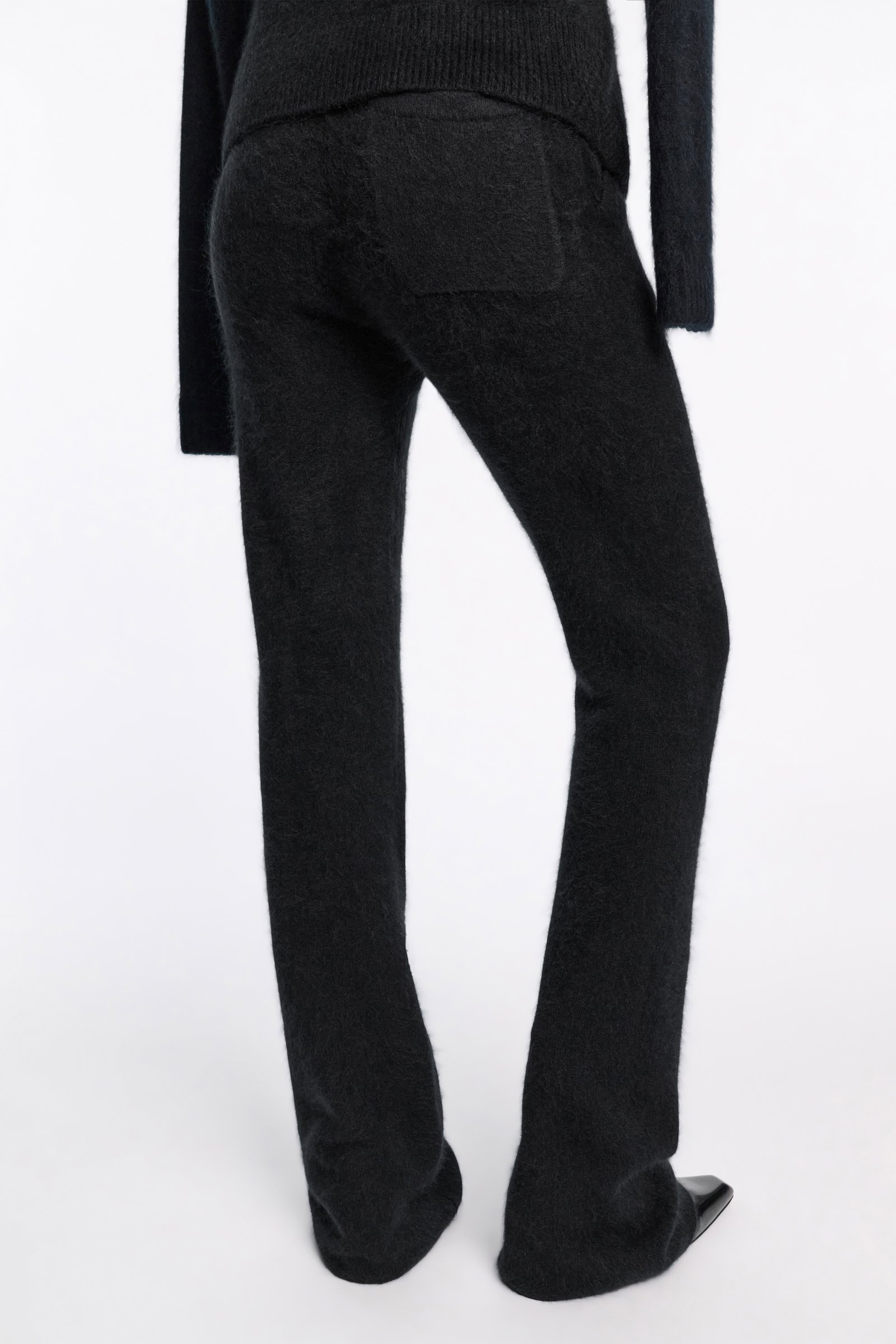 Dorothee Schumacher Fluffy Hose aus Merino und Kaschmir pure black