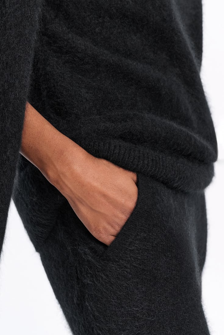 Dorothee Schumacher Fluffy Hose aus Merino und Kaschmir pure black