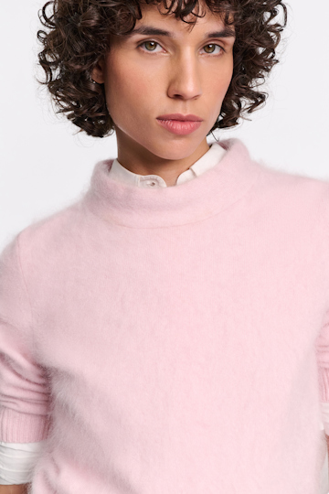 Dorothee Schumacher Fluffy Rollkragenpullover candy rose