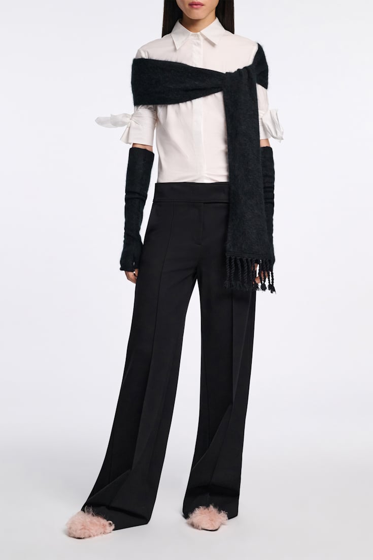 Dorothee Schumacher Fluffy Schal pure black