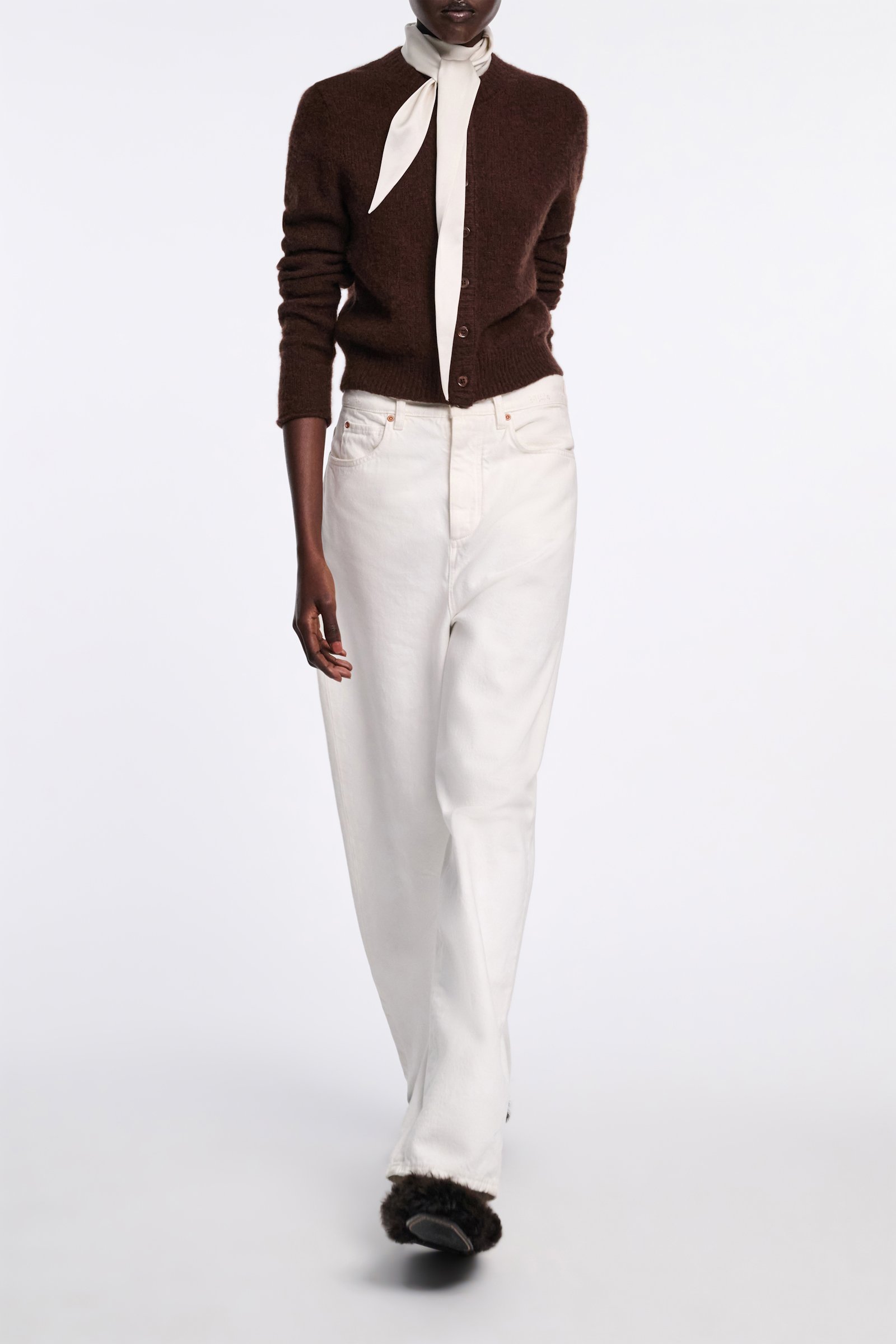 Dorothee Schumacher Cardigan mit Rundhalsausschnitt chocolate