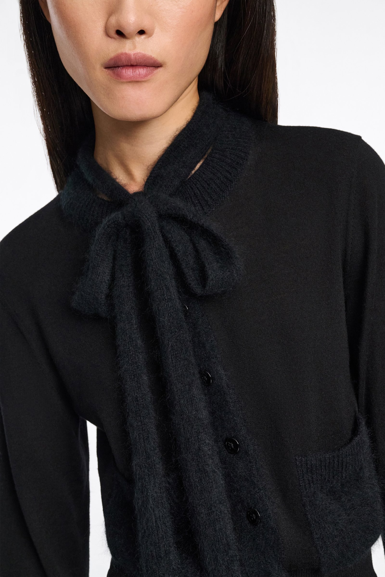 Dorothee Schumacher Cardigan mit fluffy Details pure black