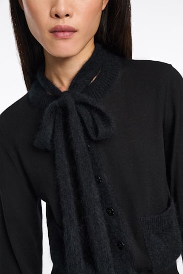 Dorothee Schumacher Cardigan mit fluffy Details pure black