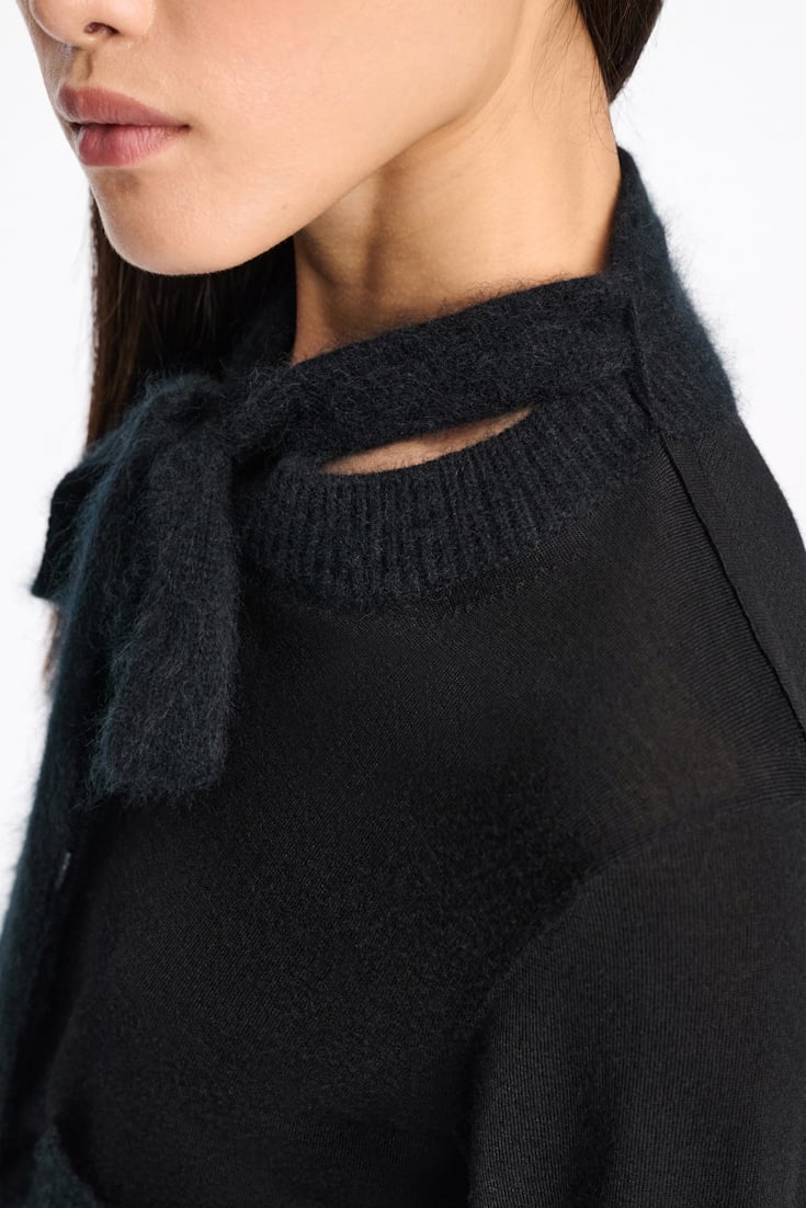 Dorothee Schumacher Cardigan mit fluffy Details pure black