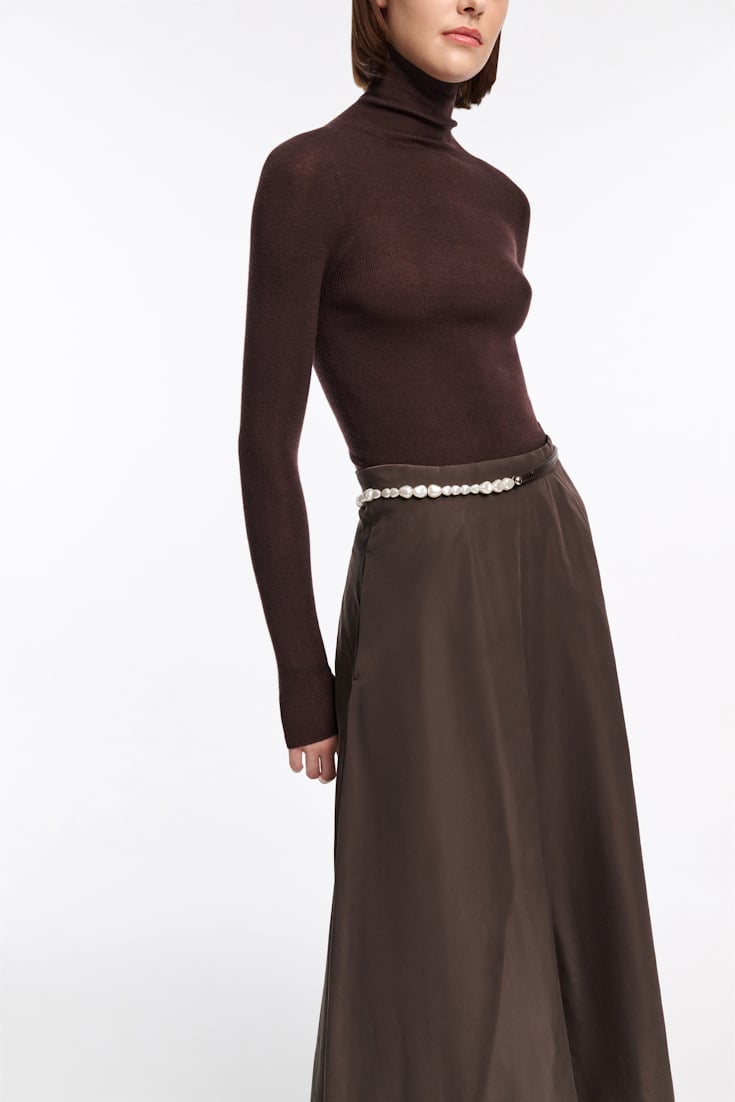 Dorothee Schumacher Nahtlos gestrickter Rollkragenpullover black chocolate