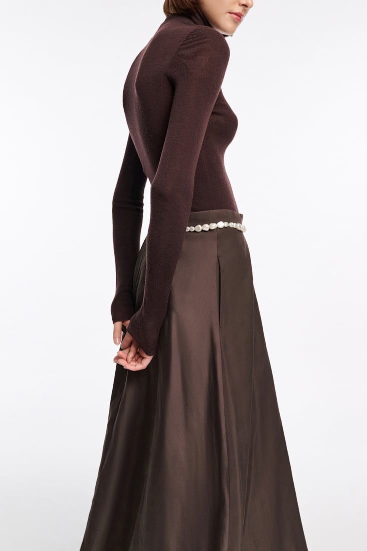 Dorothee Schumacher Nahtlos gestrickter Rollkragenpullover black chocolate