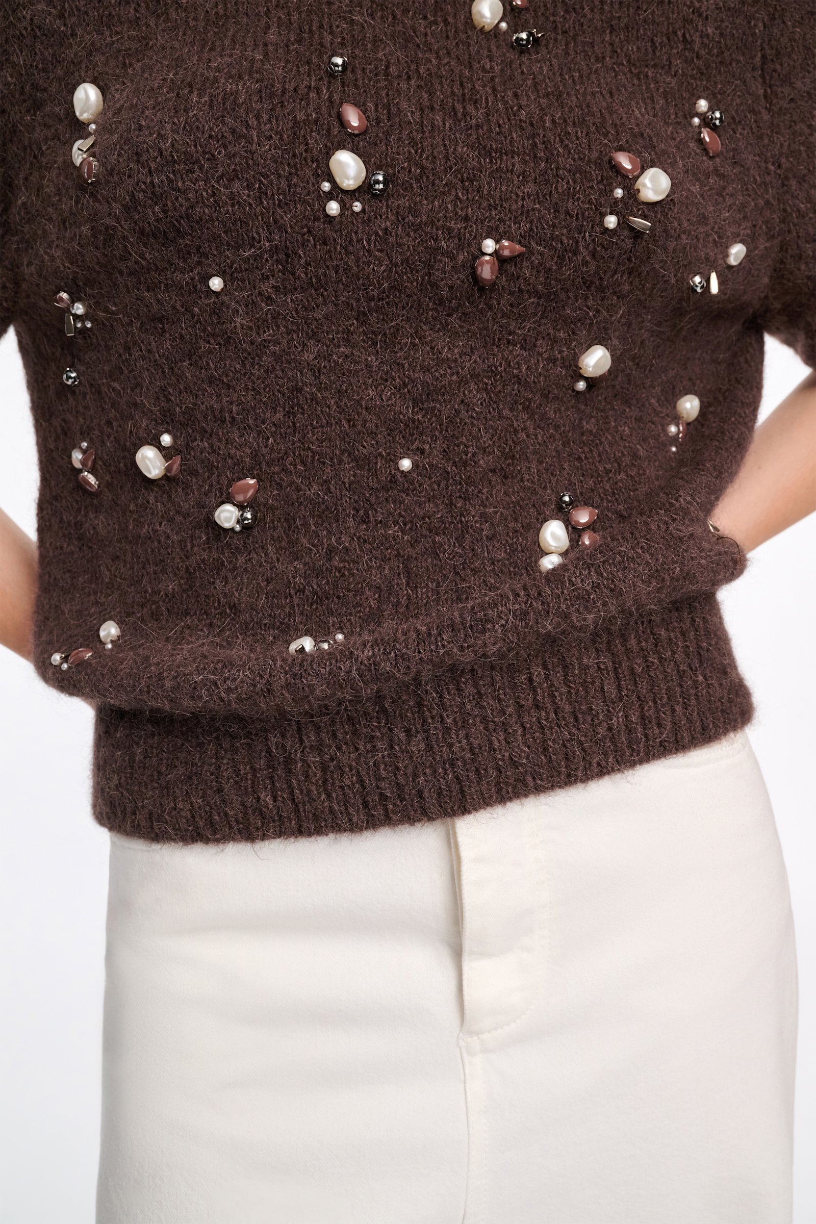 Dorothee Schumacher Handbestickter Pullover black chocolate