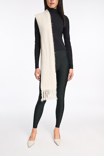Dorothee Schumacher Schal aus Alpaka-Garn camellia white