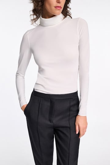 Dorothee Schumacher Technical jersey long sleeve turtleneck camellia white
