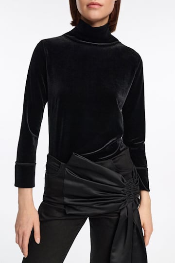 Dorothee Schumacher Rollkragentop aus Stretch-Samt pure black