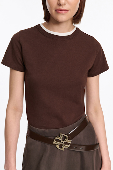 Dorothee Schumacher Rundhalsshirt mit gedoppeltem Kragen chocolate
