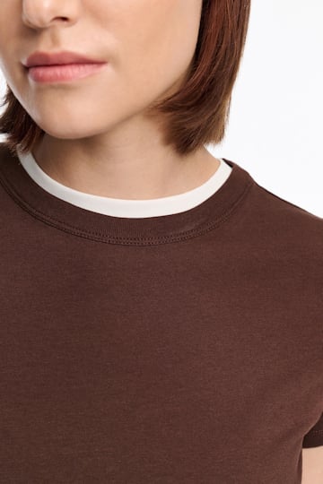 Dorothee Schumacher Rundhalsshirt mit gedoppeltem Kragen chocolate