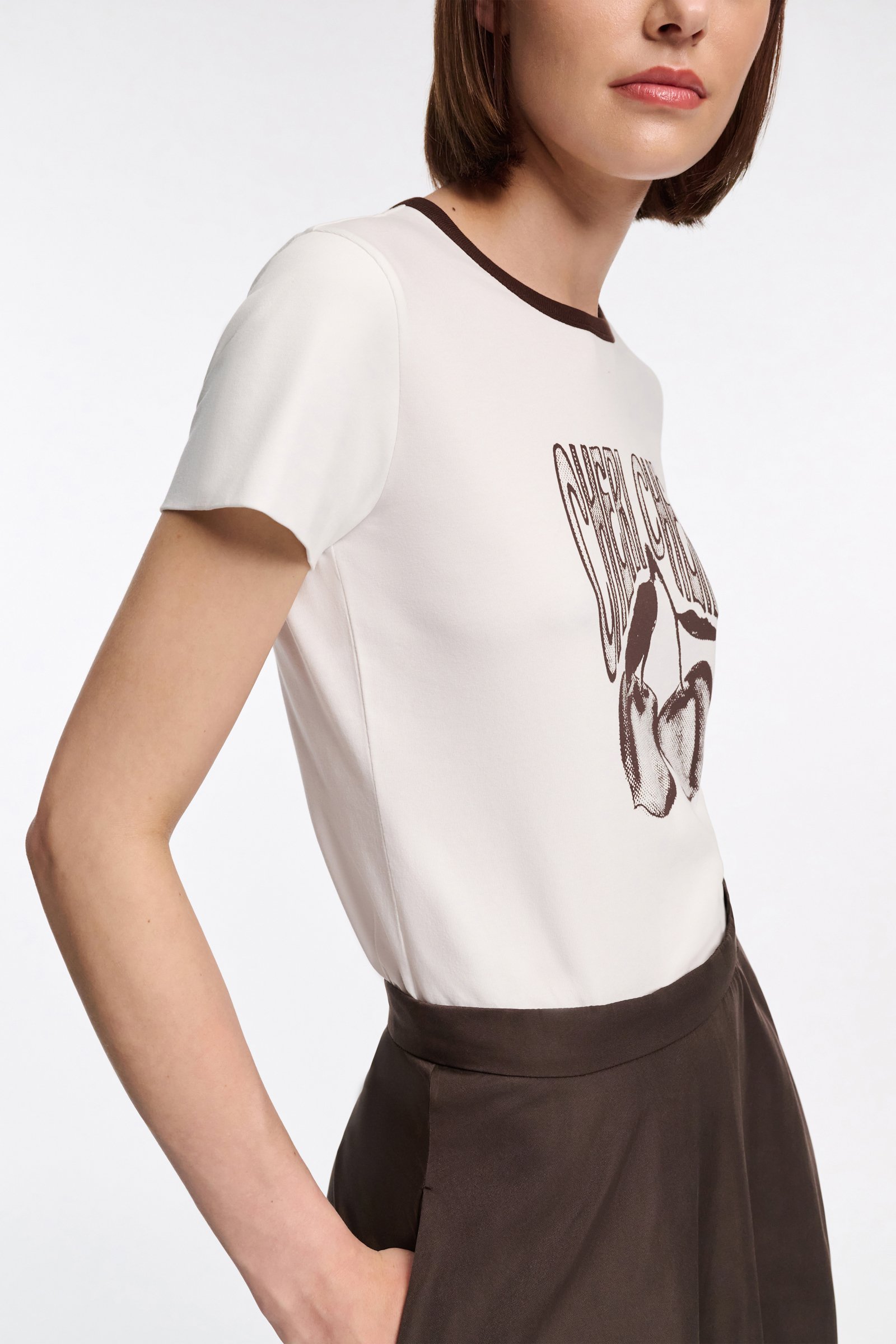 Dorothee Schumacher Rundhalsshirt mit "CHERI CHERI" Print camellia white