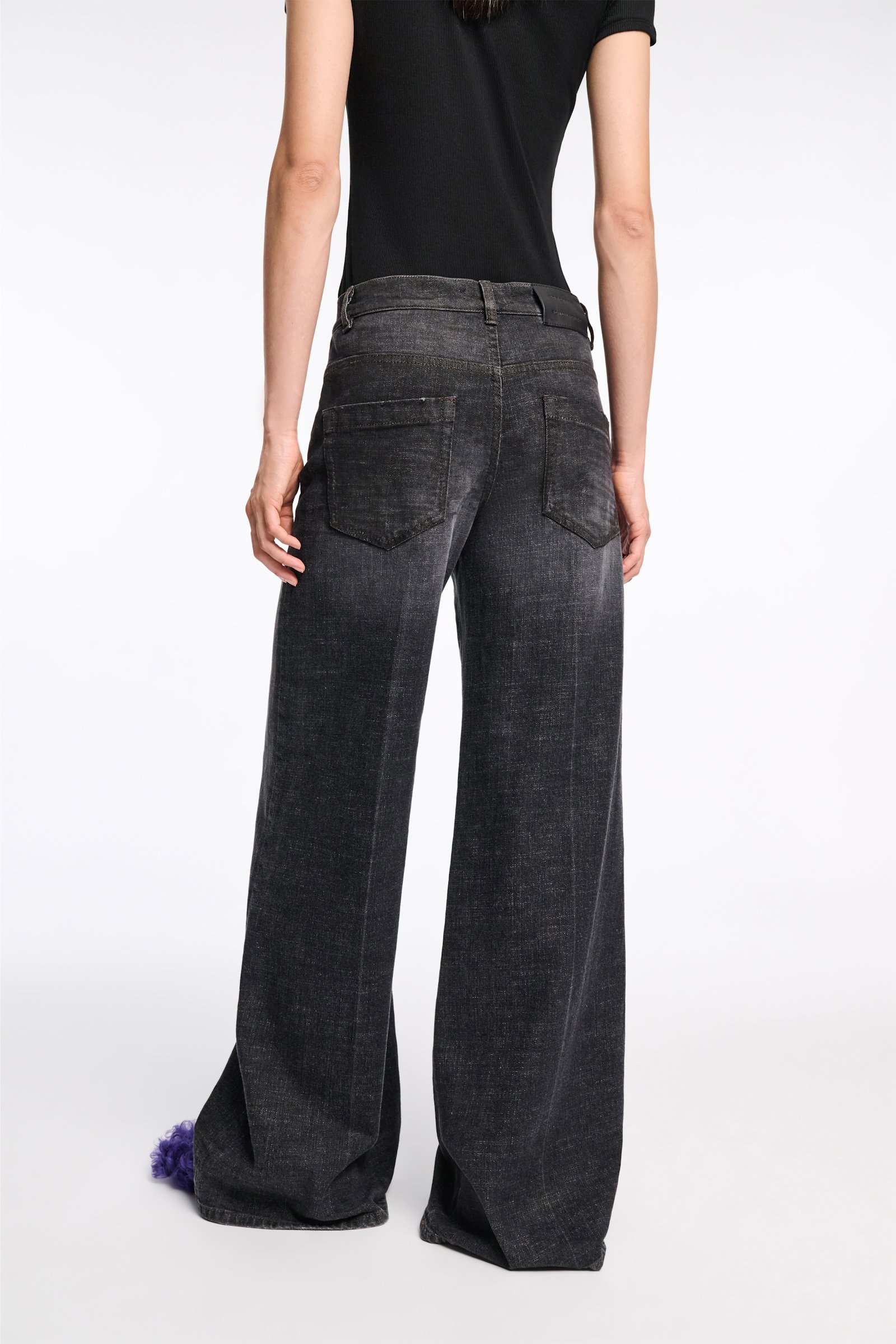 Dorothee Schumacher Long, wide leg jeans stone black denim