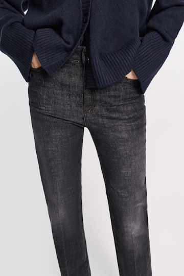 Dorothee Schumacher Long, straight leg jeans stone black denim