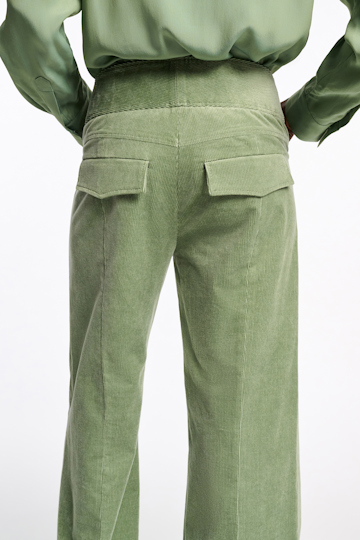 Dorothee Schumacher Cord Hose mit ausgestelltem Bein mistletoe