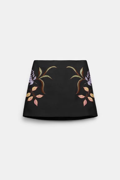 Dorothee Schumacher Kurzer Rock aus dreidimensionalem Cloque-Jacquard pure black