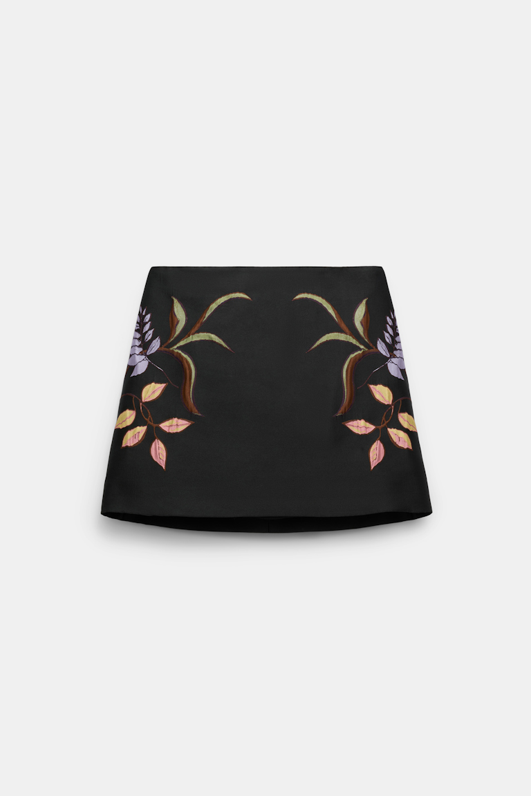 Dorothee Schumacher Kurzer Rock aus dreidimensionalem Cloque-Jacquard pure black