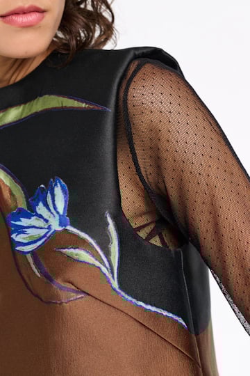 Dorothee Schumacher Top aus dreidimensionalem Cloque-Jacquard caramel black