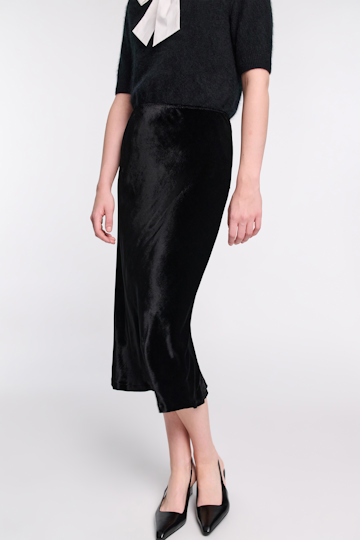 Dorothee Schumacher Bias-Cut Midi Rock aus Spiegelsamt pure black