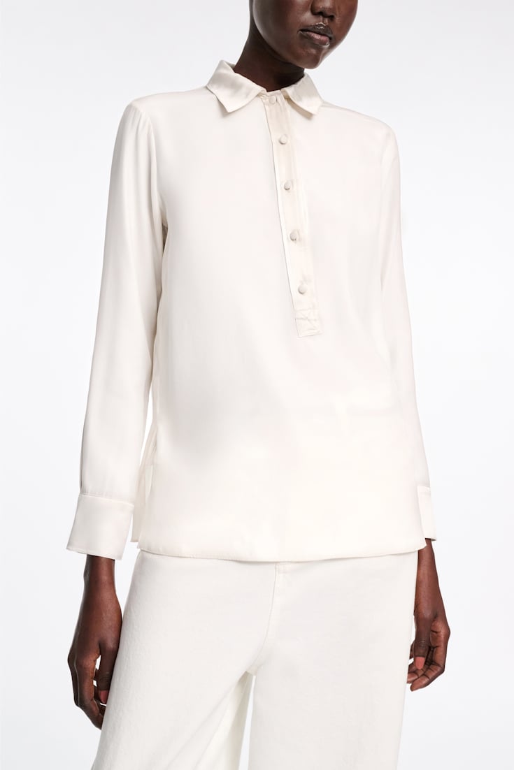 Dorothee Schumacher Popover blouse in silk satin eggshell