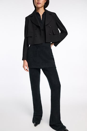 Dorothee Schumacher Cropped blazer in Punto Milano pure black